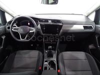 Usado VW Touran Advance 150 CV (110 kW) 2023 Blanco Monovolumen