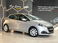 Usado Peugeot 208 Allure 100 CV (73 kW) 2015 Gris / plata Utilitario