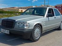Usado Mercedes 190 160 CV (117 kW) 1987 Gris / plata Berlina