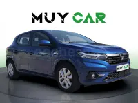 Usado Dacia Sandero Comfort 91 CV (66 kW) 2022 Azul Berlina