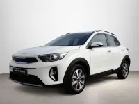 Usado Kia Stonic 120 CV (88 kW) 2024 Blanco SUV