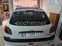 Usado Peugeot 206 70 CV (51 kW) 1998 Blanco Utilitario