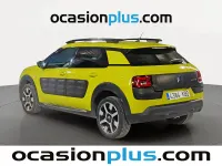 Usado Citroën C4 Cactus Shine 100 CV (73 kW) 2017 Amarillo Utilitario
