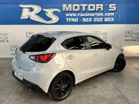 Usado Mazda 2 Edition 90 CV (66 kW) 2019 Gris Utilitario