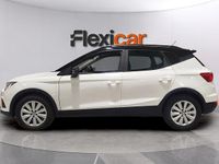 Usado Seat Arona Ecomotive 95 CV (69 kW) 2019 Blanco SUV