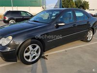 Usado Mercedes C270 Avantgarde 170 CV (125 kW) 2001 Negro Berlina