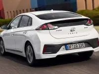 Usado Hyundai Ioniq 141 CV (103 kW) 2022 Azul Utilitario