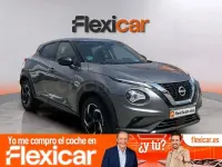 Usado Nissan Juke Acenta 114 CV (83 kW) 2024 Gris / plata SUV