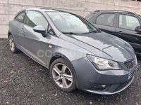 Usado Seat Ibiza SC Reference 90 CV (66 kW) 2013 Gris / plata Utilitario