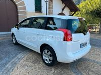 Usado Peugeot 5008 Active 112 CV (82 kW) 2012 Blanco Monovolumen