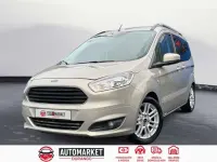 Usado Ford Tourneo Courier Ambiente 102 CV (75 kW) 2015 Beige Monovolumen