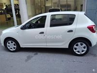Usado Dacia Sandero Base 75 CV (55 kW) 2015 Blanco Berlina