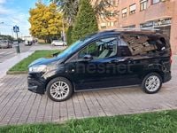 Usado Ford Tourneo Courier Titanium 100 CV (73 kW) 2015 Negro Monovolumen