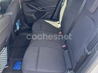 Usado Ford Focus Trend 125 CV (91 kW) 2021 Gris / plata Berlina