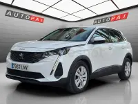Usado Peugeot 3008 Active 130 CV (95 kW) 2021 Blanco SUV