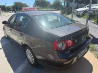Usado VW Passat Advance 140 CV (102 kW) 2006 Marrón Berlina