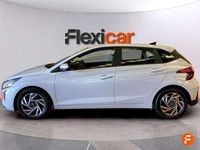 Usado Hyundai i20 84 CV (61 kW) 2024 Gris Utilitario