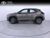 Usado Toyota Yaris Cross Active 116 CV (85 kW) 2022 Marrón SUV