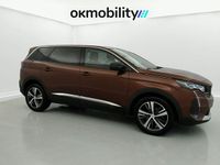 Usado Peugeot 5008 Allure 130 CV (95 kW) 2022 Marron
