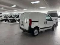 Usado Fiat Fiorino 75 CV (55 kW) 2017 Blanco Monovolumen