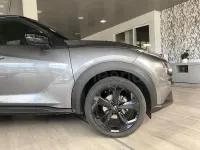 Usado Nissan Juke Tekna 114 CV (83 kW) 2025 Gris / plata SUV