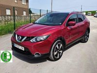 Begagnad Nissan Qashqai Acenta 116 HK (85 kW) 2016 Röd SUV