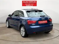 Usado Audi A1 Attraction 105 CV (77 kW) 2011 Azul Utilitario