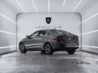Usado Volvo S60 Momentum 150 CV (110 kW) 2018 Gris Berlina
