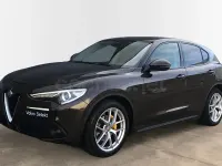Usado Alfa Romeo Stelvio 190 CV (139 kW) 2020 Beige SUV