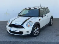 Usado Mini Cooper D 112 CV (82 kW) 2012 Blanco Utilitario