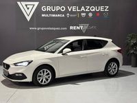 Usado Seat Leon Style 115 CV (84 kW) 2022 Blanco Berlina