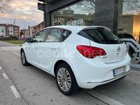 Używany Opel Astra Selective 116 KM (85 kW) 2015 Biały Sedan/Limuzyna