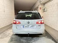 Usado VW Passat Edition 140 CV (102 kW) 2012 Blanco Familiar