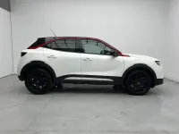 Usado Opel Mokka GS Line 130 CV (95 kW) 2022 Blanco SUV