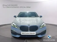 Usado BMW 118 Comfort Edition 140 CV (102 kW) 2022 Blanco Berlina