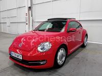 Usado VW Beetle Design 140 CV (102 kW) 2012 Rojo Utilitario