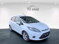 Usado Ford Fiesta Trend 68 CV (50 kW) 2009 Blanco Berlina