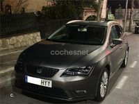 Usado Seat Leon Style 105 CV (77 kW) 2014 Gris / plata Familiar