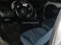 Usado Ford Ka 70 CV (51 kW) 2006 Gris / plata Utilitario