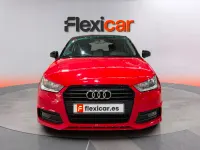 Usado Audi A1 Sportback Premium 95 CV (69 kW) 2018 Rojo Utilitario