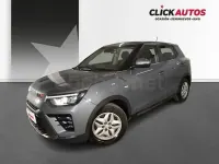 Usado SsangYong Tivoli 135 CV (99 kW) 2024 Gris / plata SUV