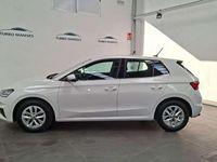 Usado Skoda Fabia Ambition 80 CV (58 kW) 2022 Blanco Utilitario