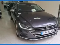 Usado VW Arteon Elegance 150 CV (110 kW) 2021 Gris Familiar