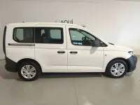Usado VW Caddy 102 CV (75 kW) 2021 Blanco Monovolumen