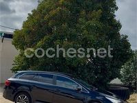 Usado Toyota Avensis Advance 143 CV (105 kW) 2017 Negro Familiar