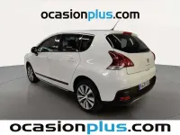Usado Peugeot 3008 Style 120 CV (88 kW) 2014 Blanco Familiar