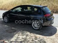 Usado Seat Leon Copa 90 CV (66 kW) 2011 Negro Utilitario
