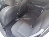 Usado Dacia Sandero Base 75 CV (55 kW) 2015 Blanco Berlina