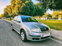 Usado Skoda Fabia 70 CV (51 kW) 2006 Beige Berlina