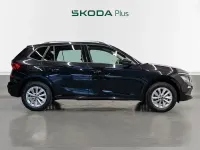 Usado Skoda Kamiq Selection 115 CV (84 kW) 2025 Negro SUV